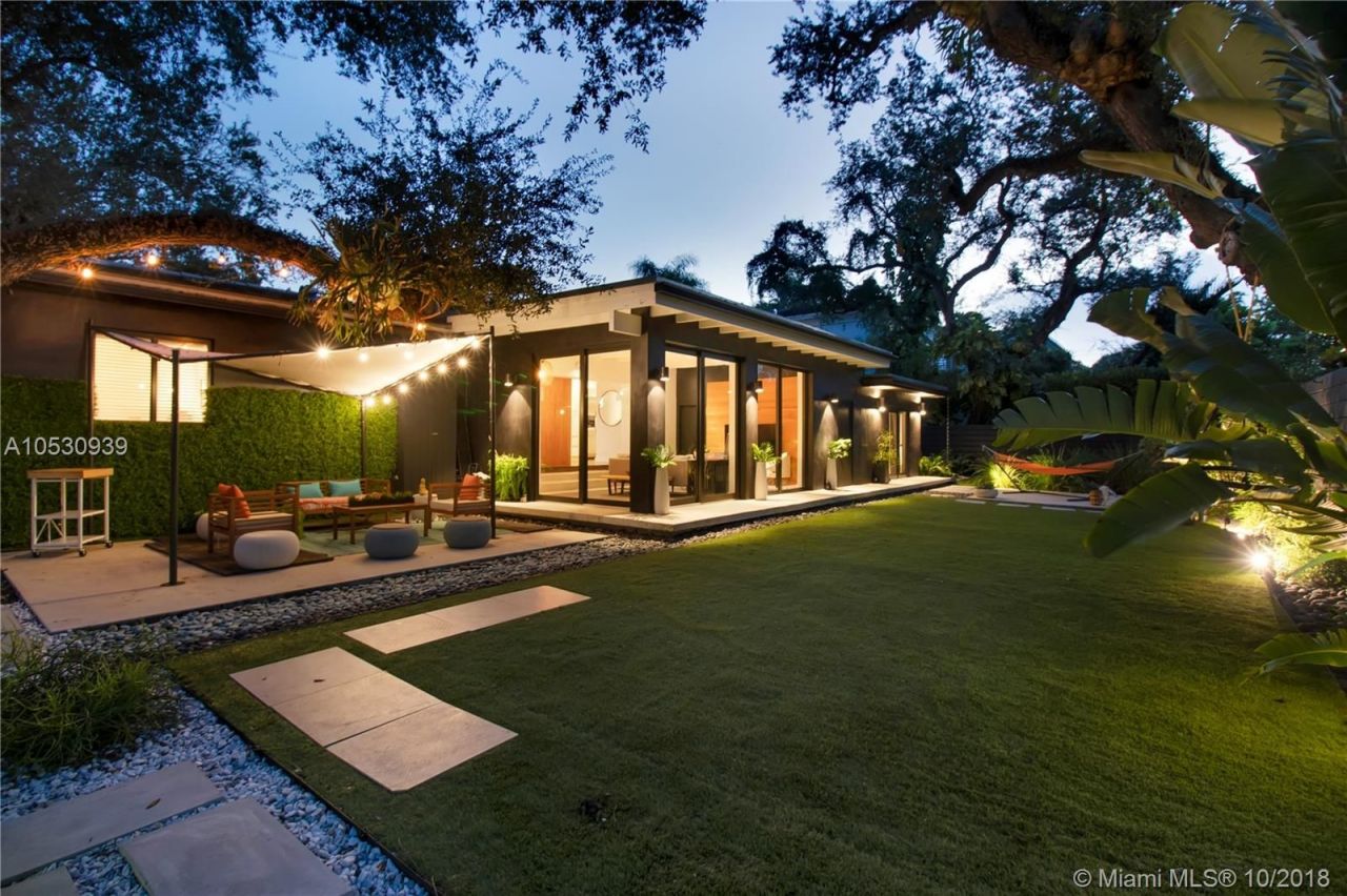 Villa à Miami, États-Unis, 280 m² - image 2