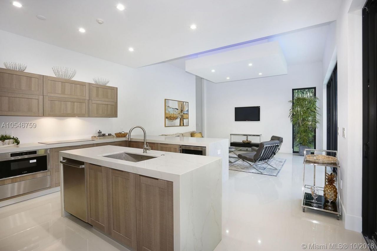 Villa en Miami, Estados Unidos, 380 m² - imagen 4