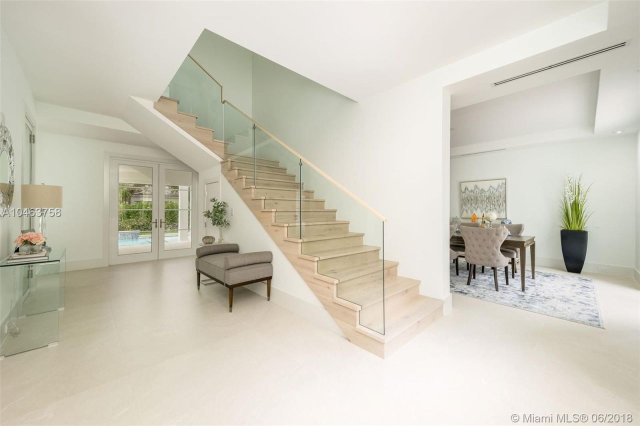 Villa en Miami, Estados Unidos, 445 m² - imagen 12