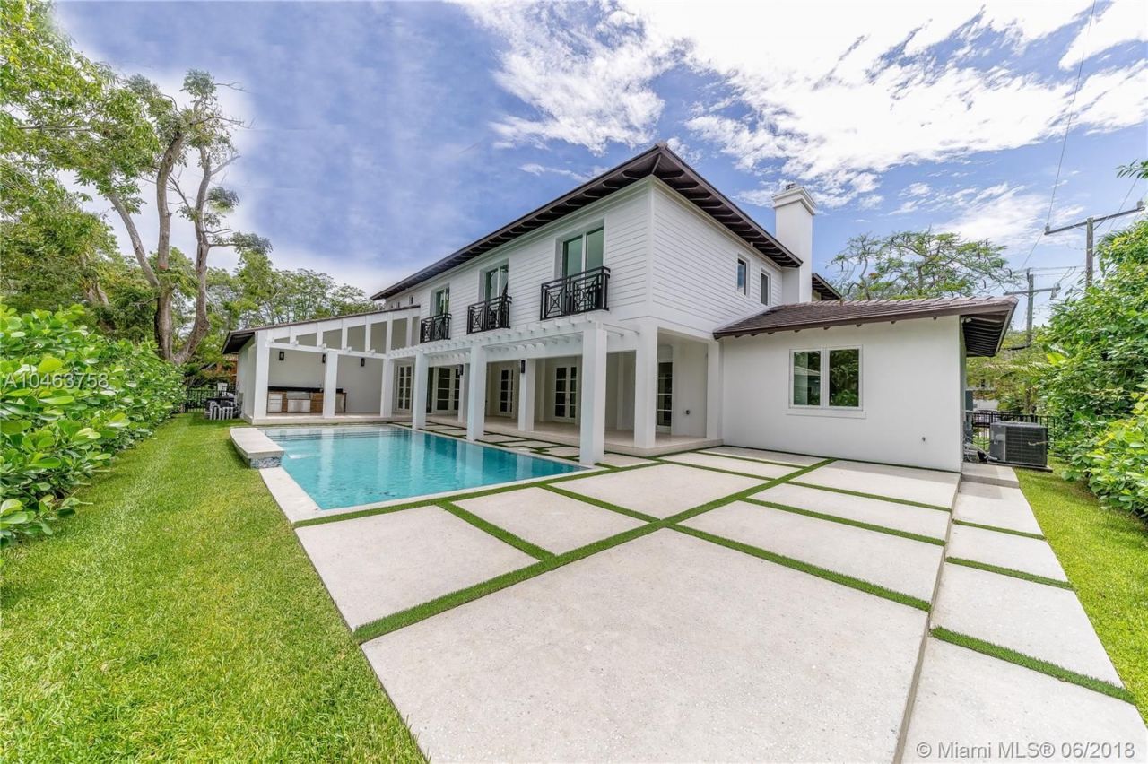 Villa en Miami, Estados Unidos, 445 m² - imagen 2