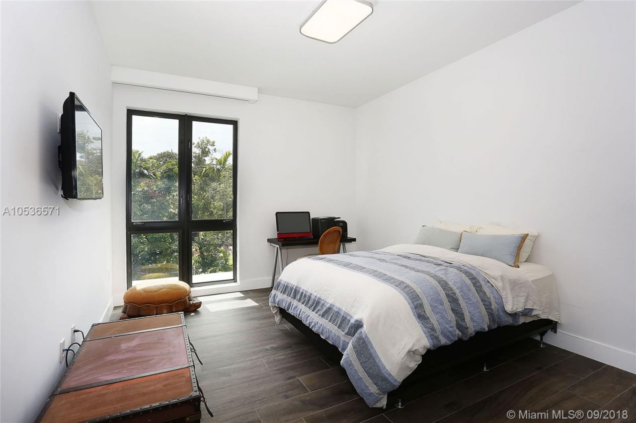 Villa en Miami, Estados Unidos, 480 m² - imagen 5