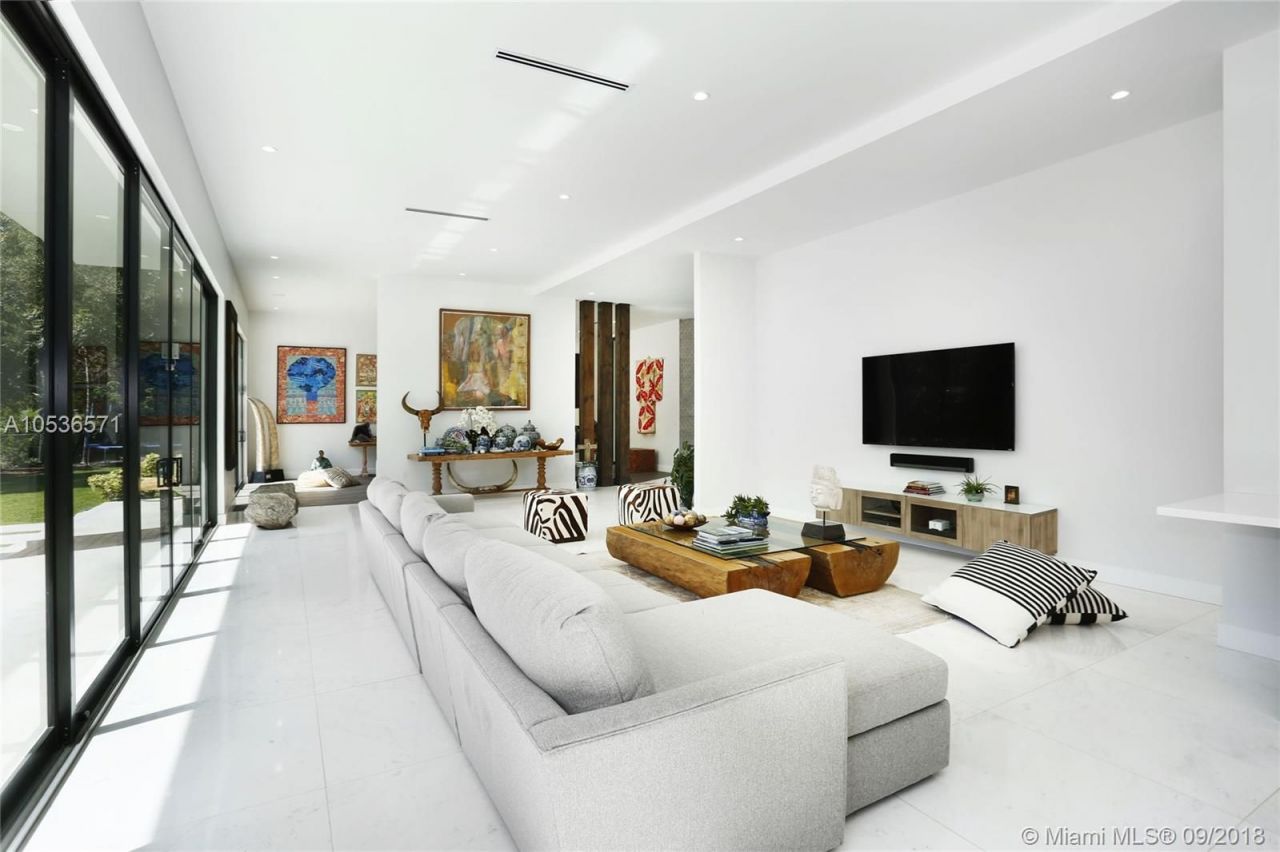 Villa en Miami, Estados Unidos, 480 m² - imagen 9