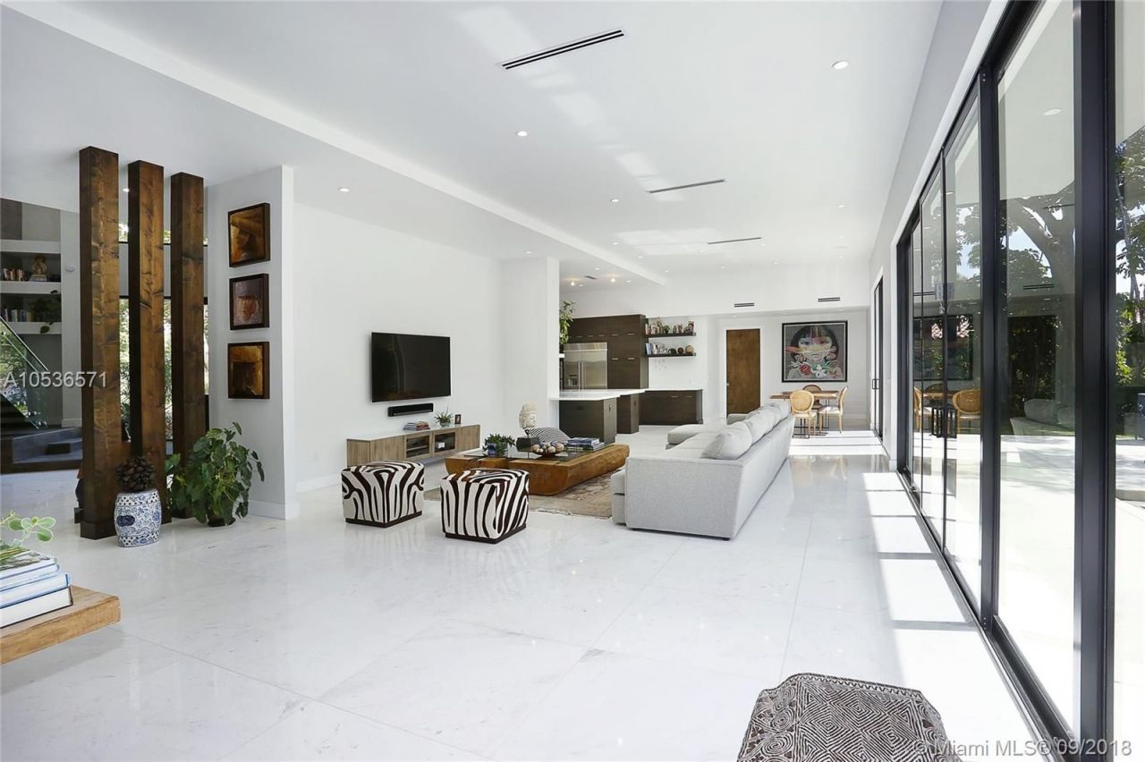 Villa en Miami, Estados Unidos, 480 m² - imagen 4