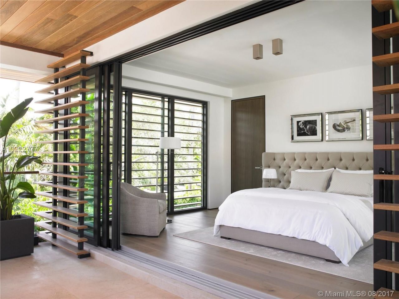 Villa in Miami, USA, 730 m² - picture 8