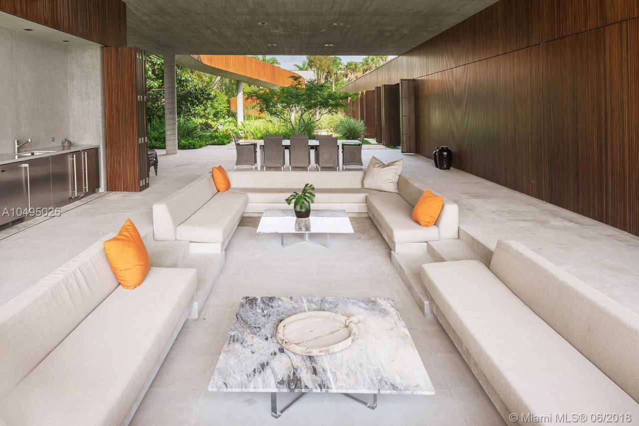 Villa a Miami, USA, 1 400 m² - foto 9