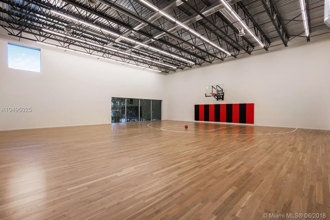 Villa a Miami, USA, 1 400 m² - foto 8