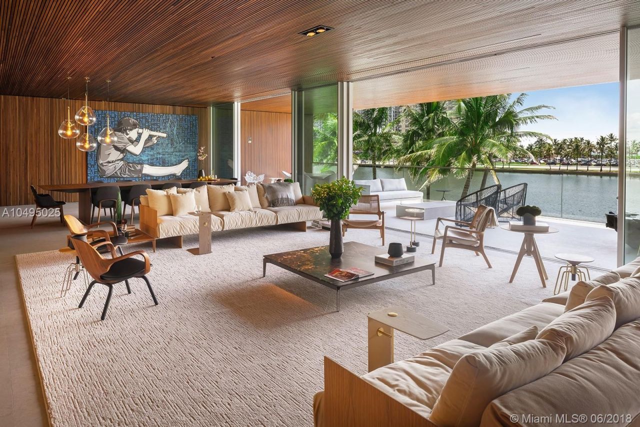 Villa a Miami, USA, 1 400 m² - foto 3