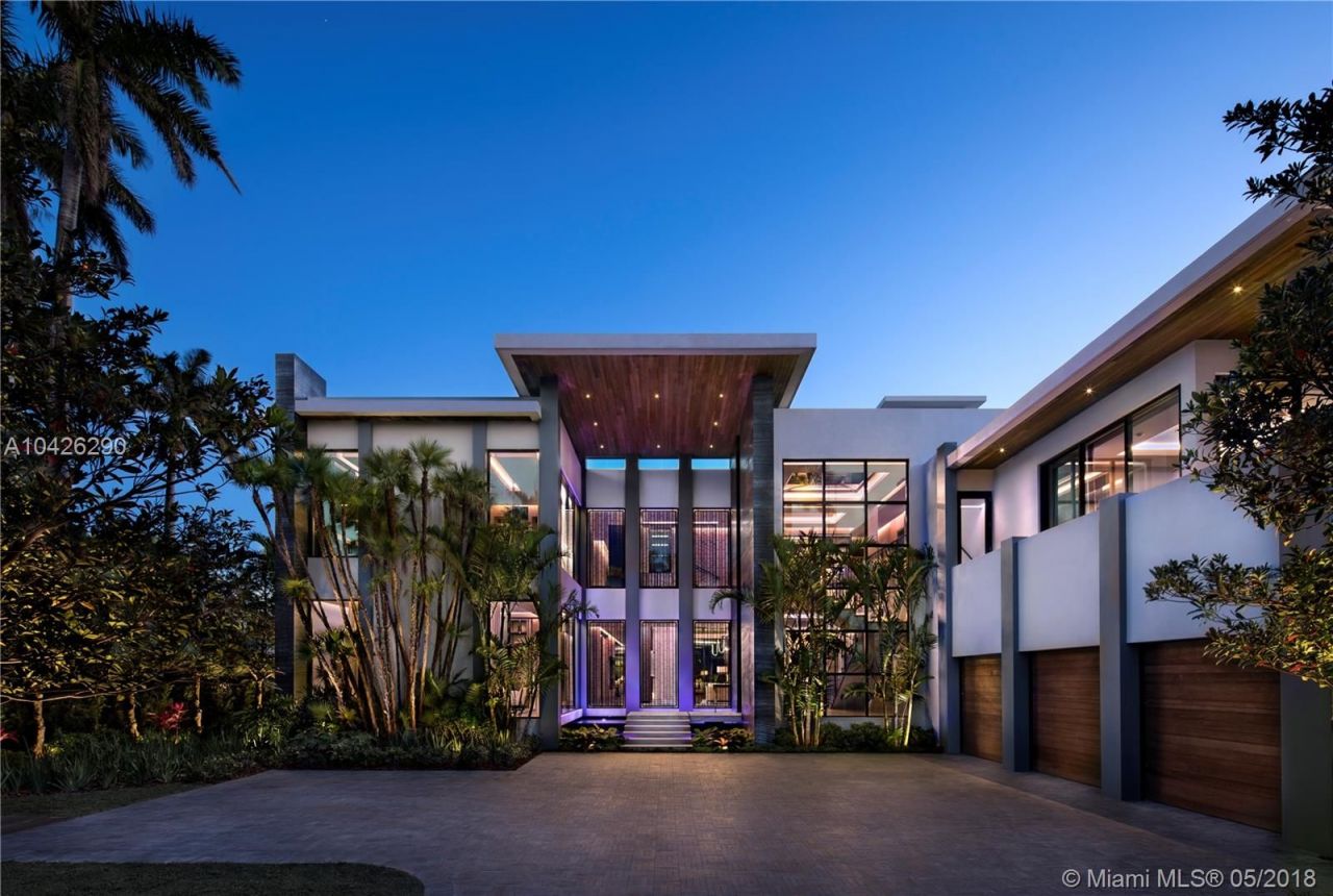 Villa à Miami, États-Unis, 1 200 m² - image 12