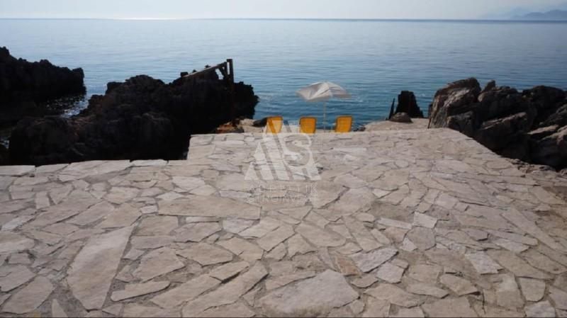 Cabaña en Utjeha, Montenegro, 270 m² - imagen 19