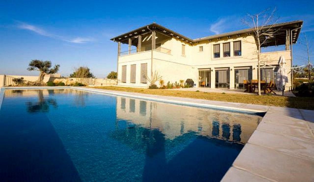 Villa in Caesarea, Israel, 350 m² - picture 1