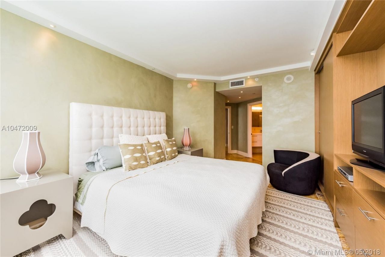 Apartment in Miami, USA, 170 m² - picture 6