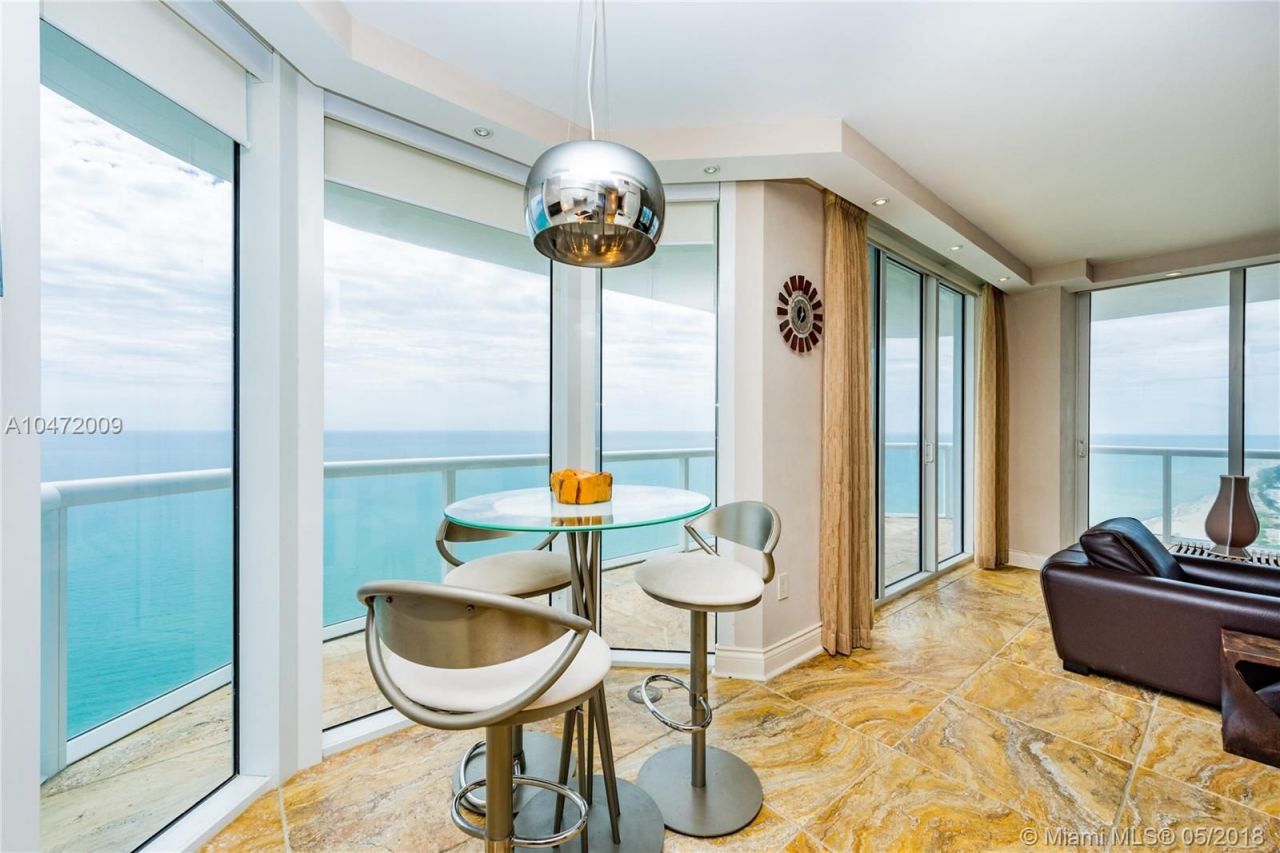 Apartment in Miami, USA, 170 m² - picture 3