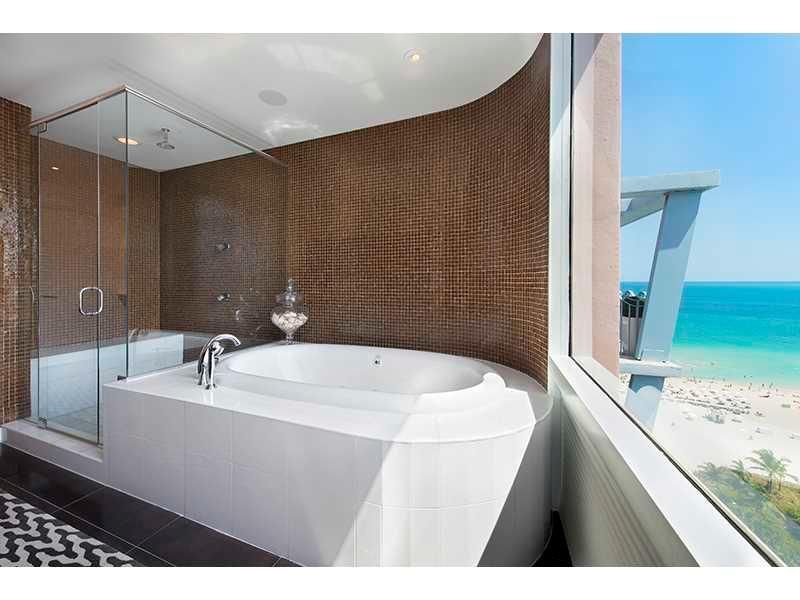 Penthouse in Miami, USA, 360 m² - picture 7