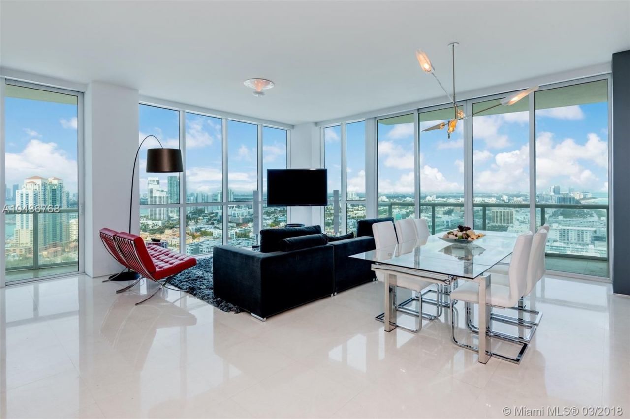 Apartment in Miami, USA, 210 m² - picture 2