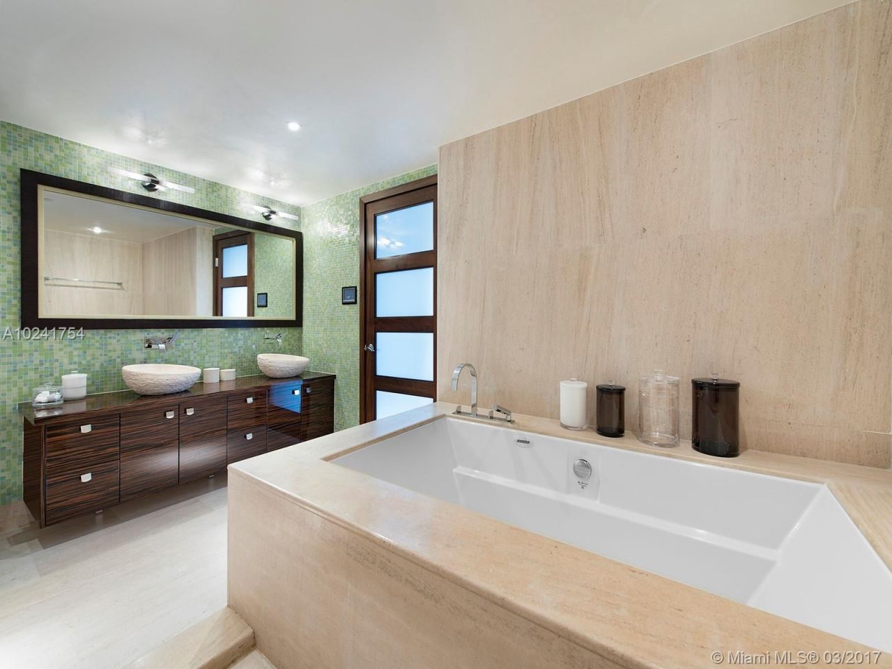 Apartment in Miami, USA, 170 m² - picture 13