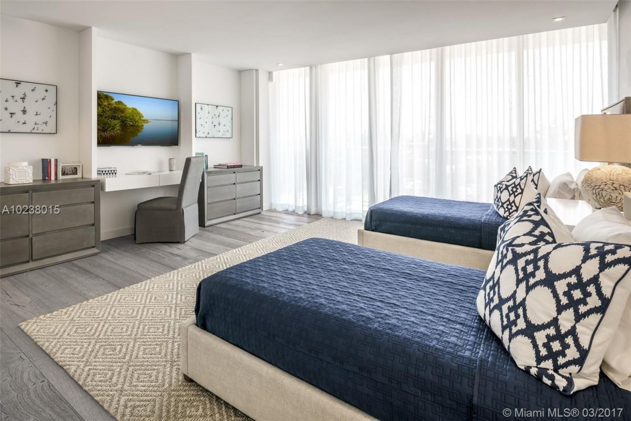 Townhouse a Miami, USA, 400 m² - foto 11