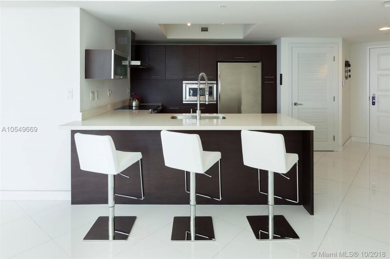 Appartement à Miami, États-Unis, 160 m² - image 4