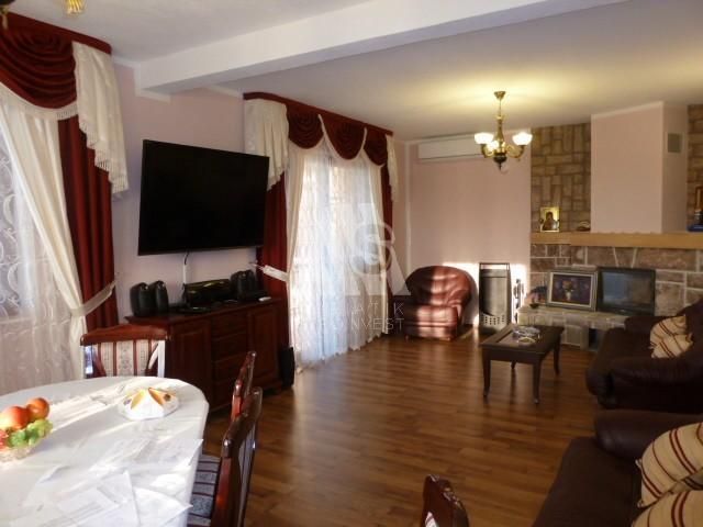 Cottage in Bar, Montenegro, 363 m² - picture 4