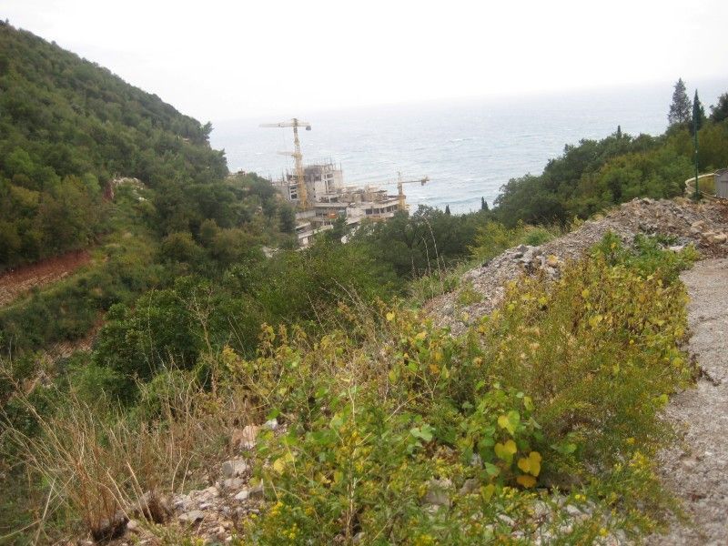 Terreno en Budva, Montenegro, 4 800 m² - imagen 1