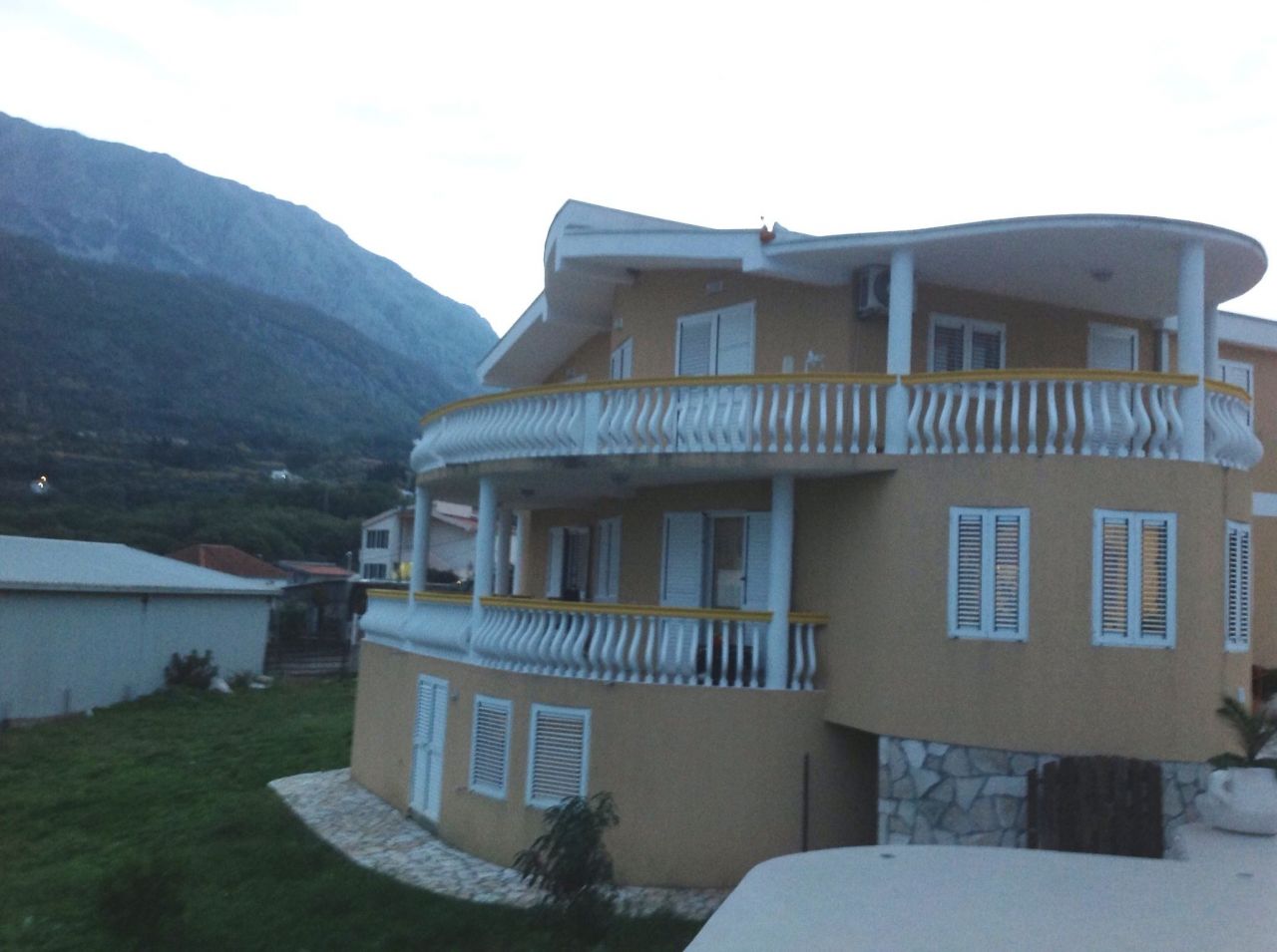 House in Dobra Voda, Montenegro, 330 m² - picture 1