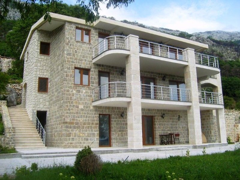 Villa à Budva, Monténégro, 460 m² - image 1