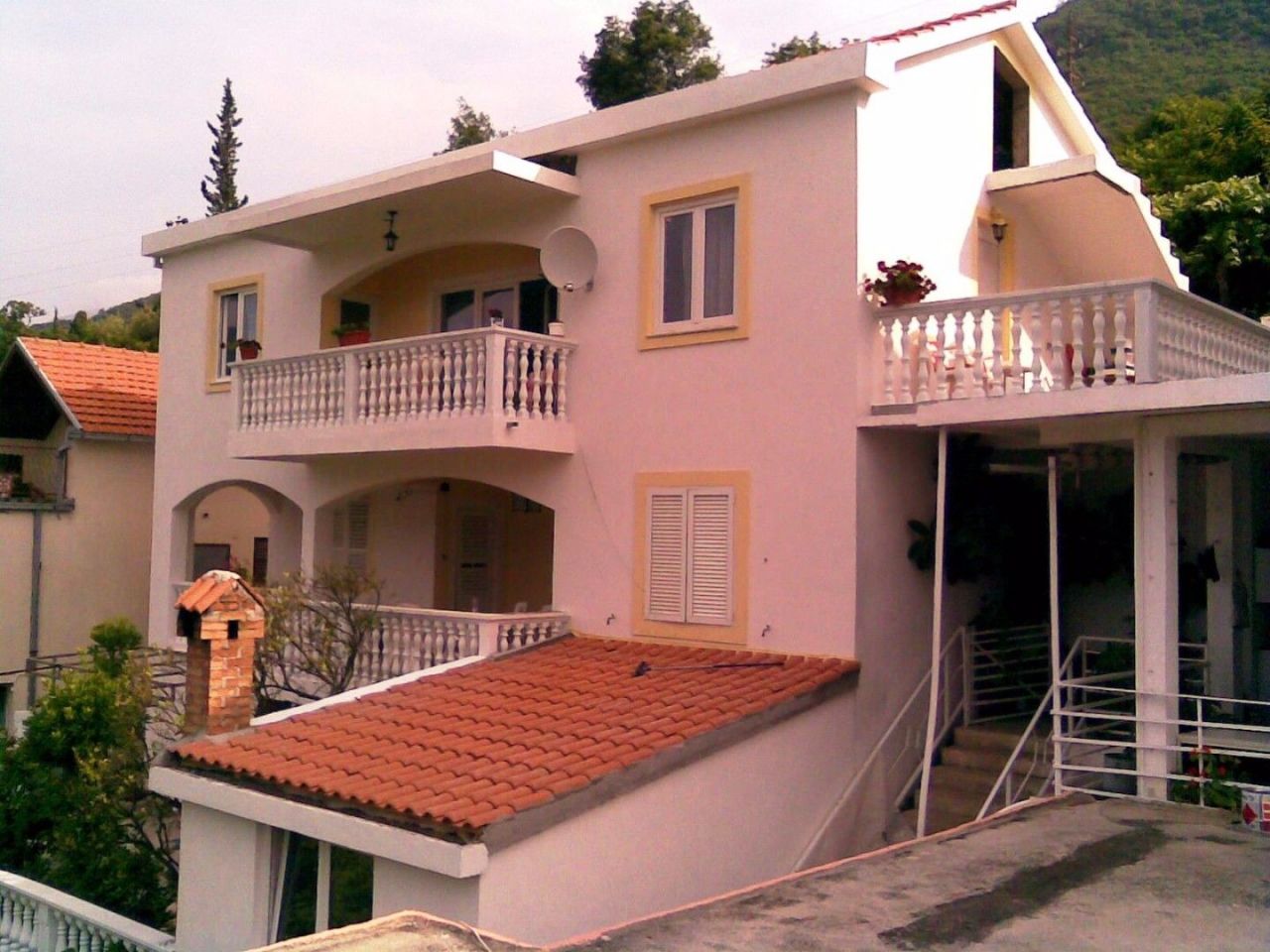 House in Kumbor, Montenegro, 205 m² - picture 1