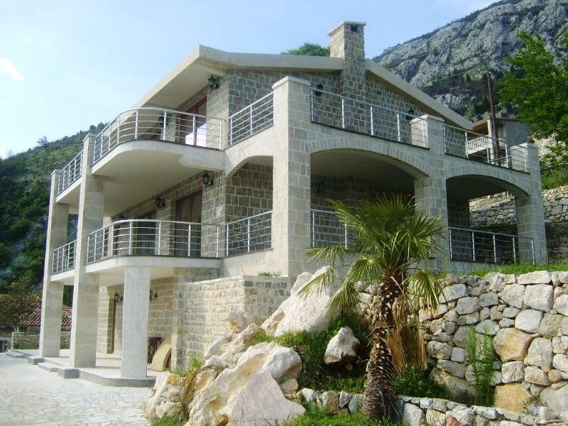 Villa en Budva, Montenegro, 460 m² - imagen 2