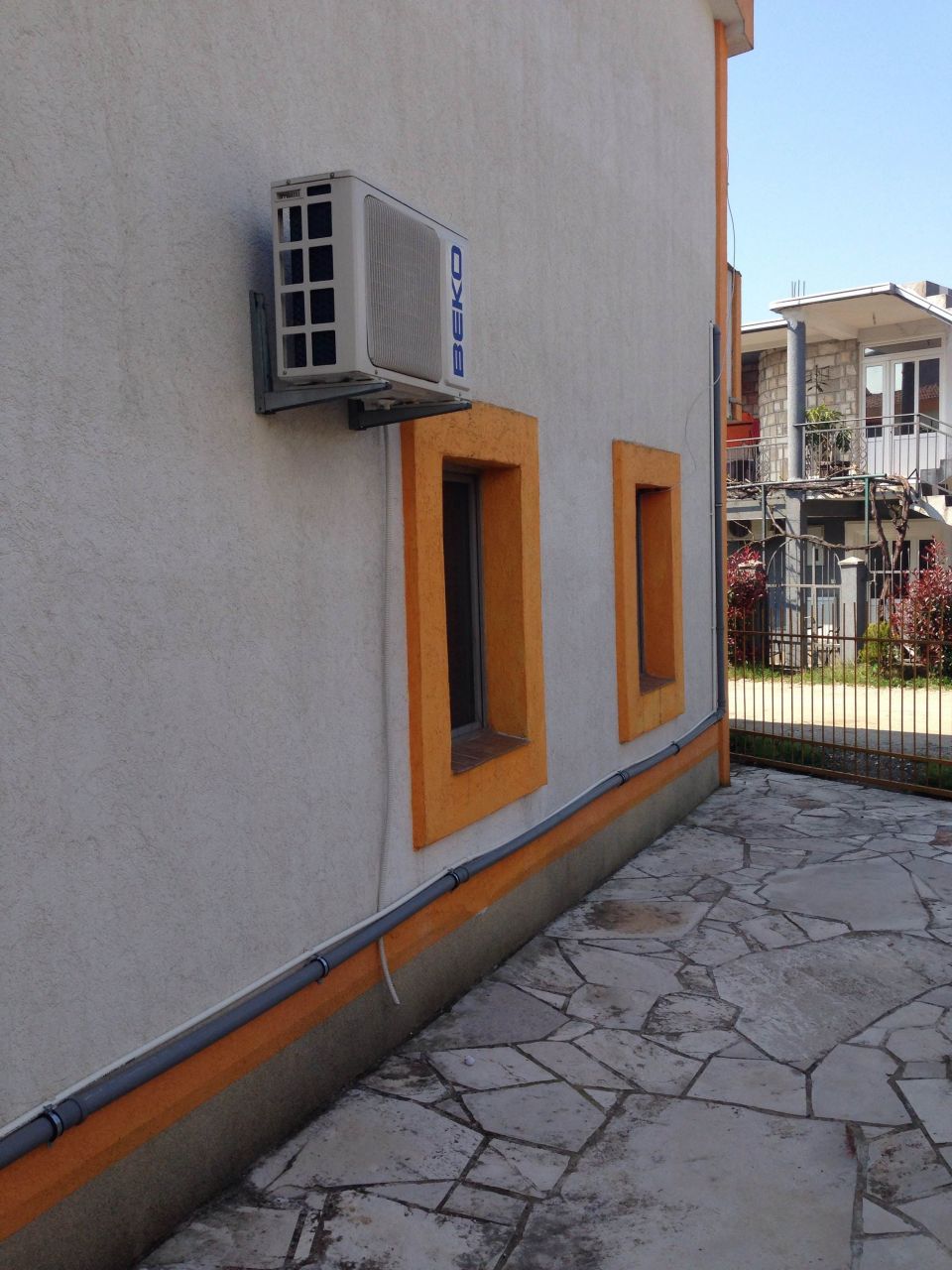 Casa en el Bar, Montenegro, 250 m² - imagen 2