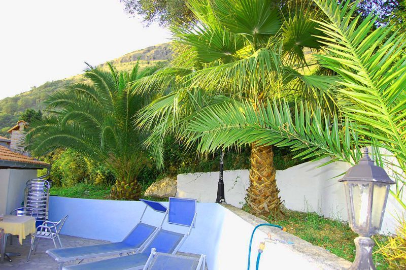 Villa in Sveti Stefan, Montenegro, 320 m² - picture 2