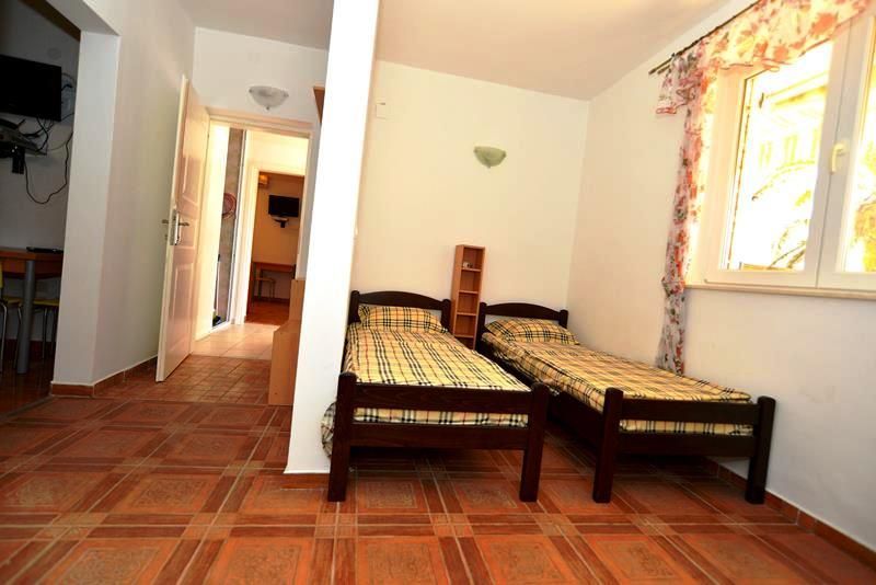 Villa in Kumbor, Montenegro, 300 m² - picture 4