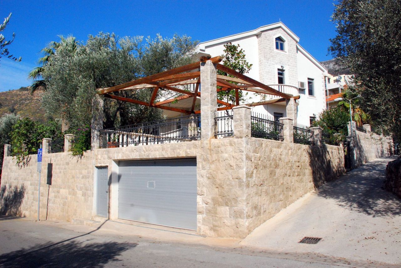 Villa à Petrovac, Monténégro, 1 048 m² - image 2