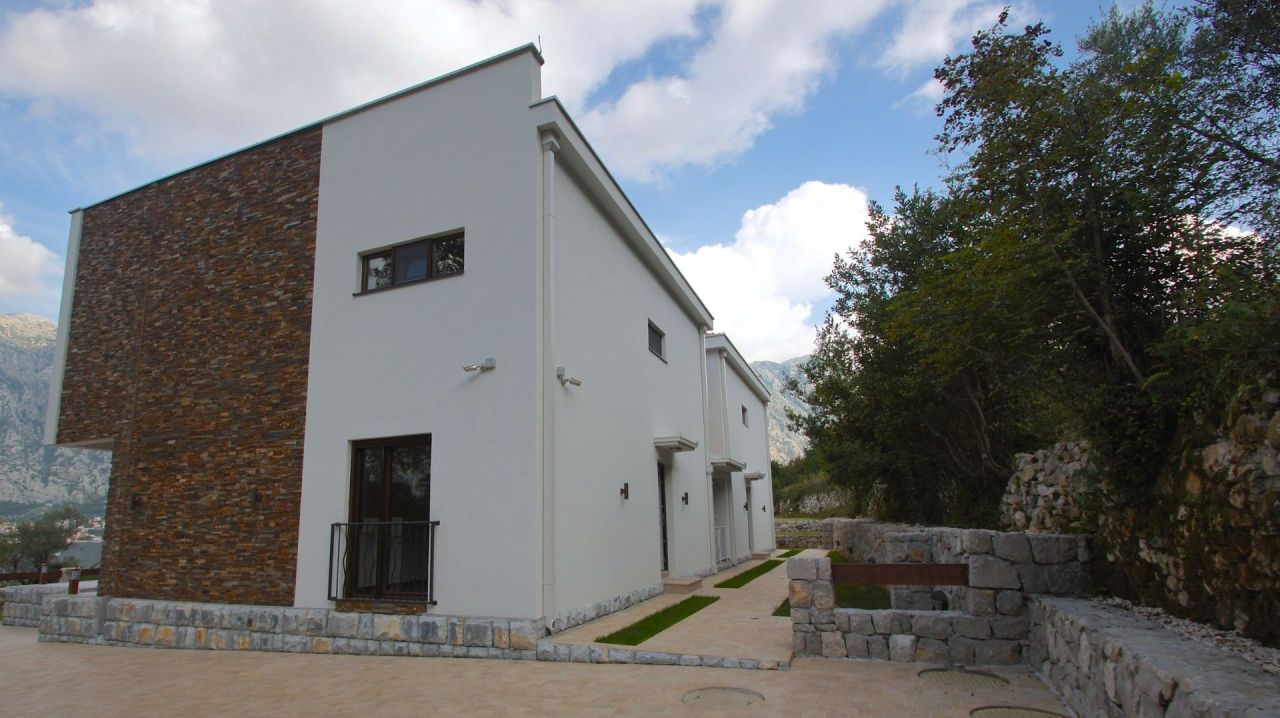 Villa en Prcanj, Montenegro, 137 m² - imagen 4