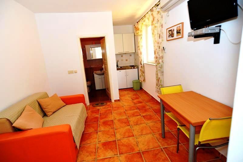 Villa in Kumbor, Montenegro, 300 m² - picture 6