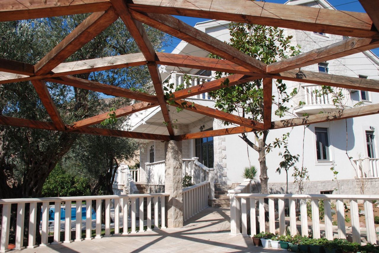 Villa à Petrovac, Monténégro, 1 048 m² - image 3