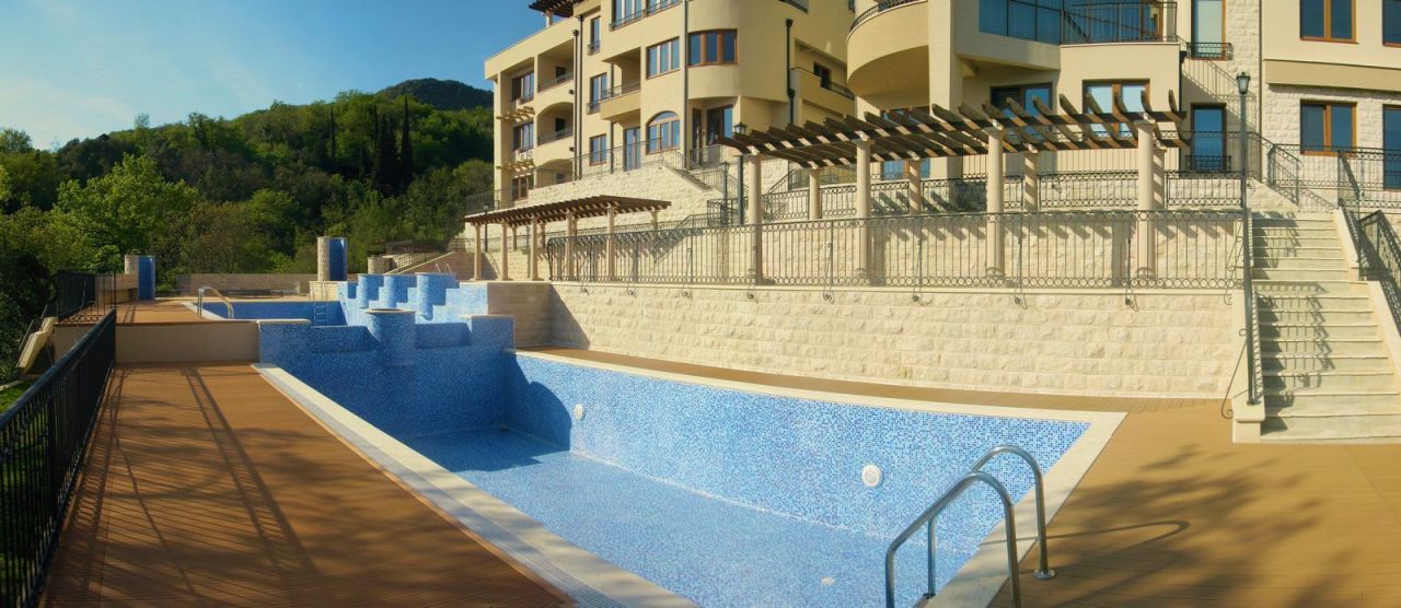 Piso en Herceg-Novi, Montenegro, 270 m² - imagen 6