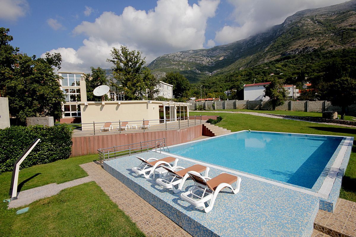 Villa in Sutomore, Montenegro, 300 m² - Foto 7