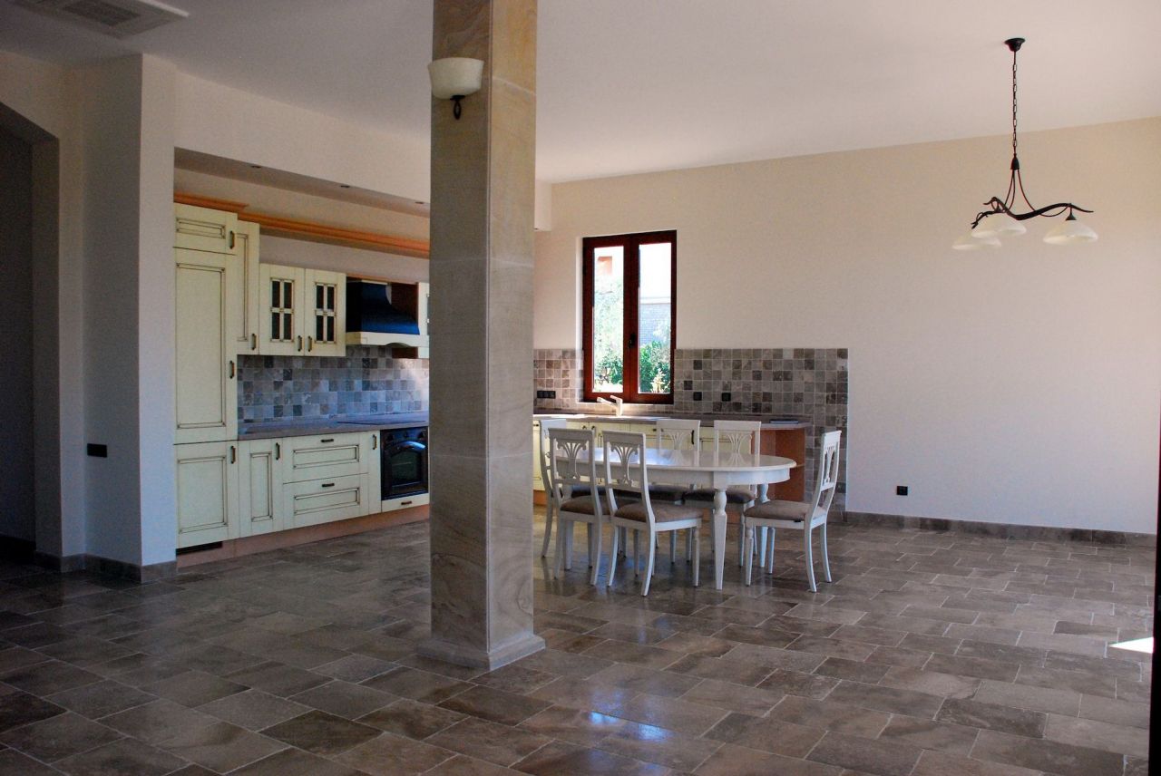Villa à Petrovac, Monténégro, 1 048 m² - image 4