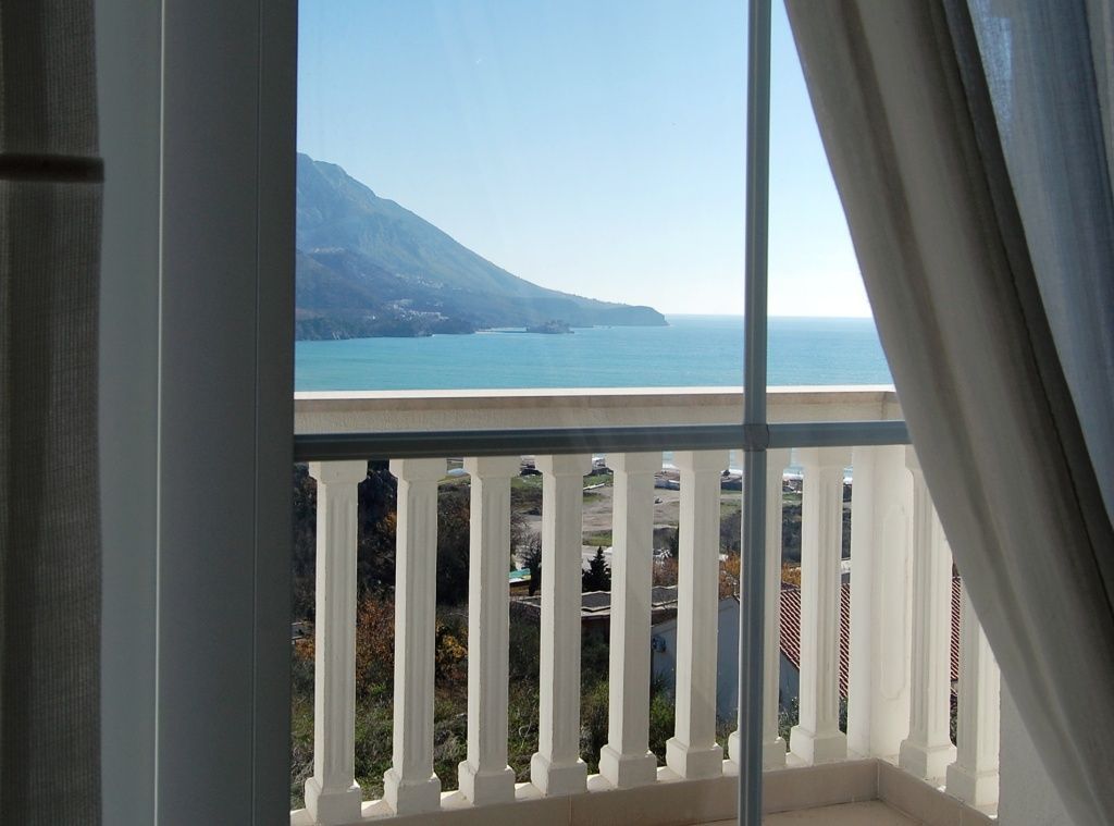 Villa en Becici, Montenegro, 285 m² - imagen 10