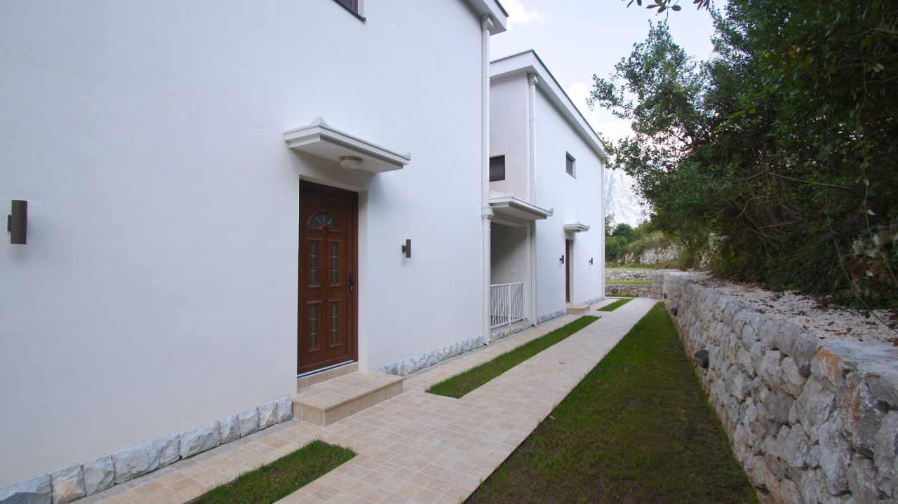 Villa en Prcanj, Montenegro, 137 m² - imagen 10