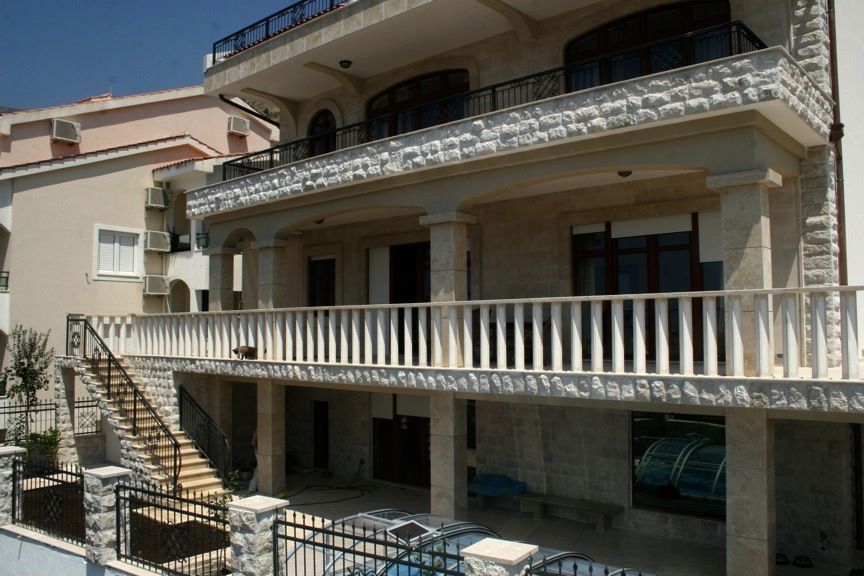 Villa in Petrovac, Montenegro, 760 m² - picture 12