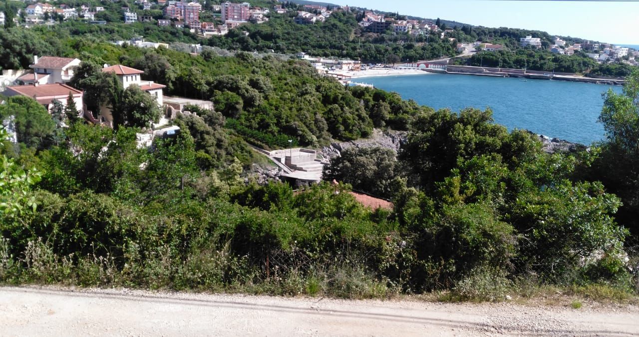 Land in Utjeha, Montenegro, 210 m² - picture 9