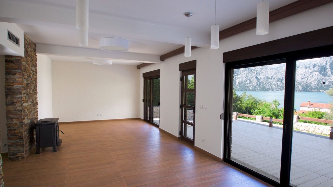 Villa en Prcanj, Montenegro, 137 m² - imagen 12