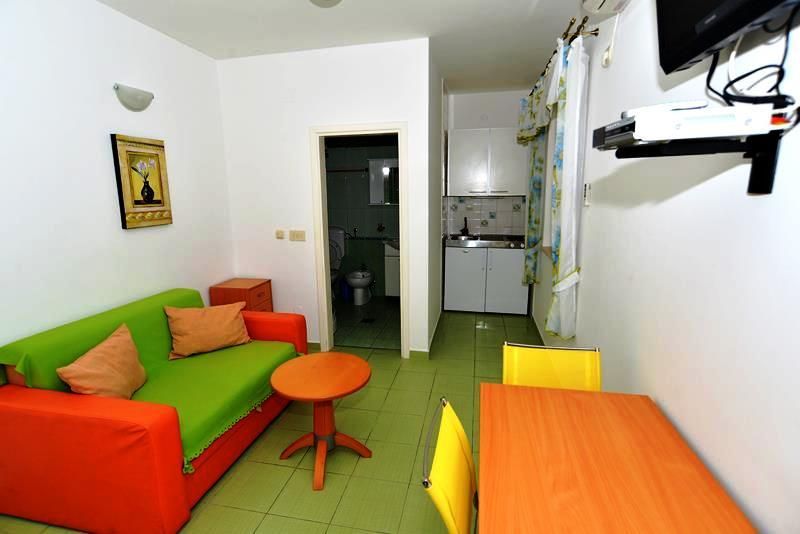 Villa in Kumbor, Montenegro, 300 m² - picture 12