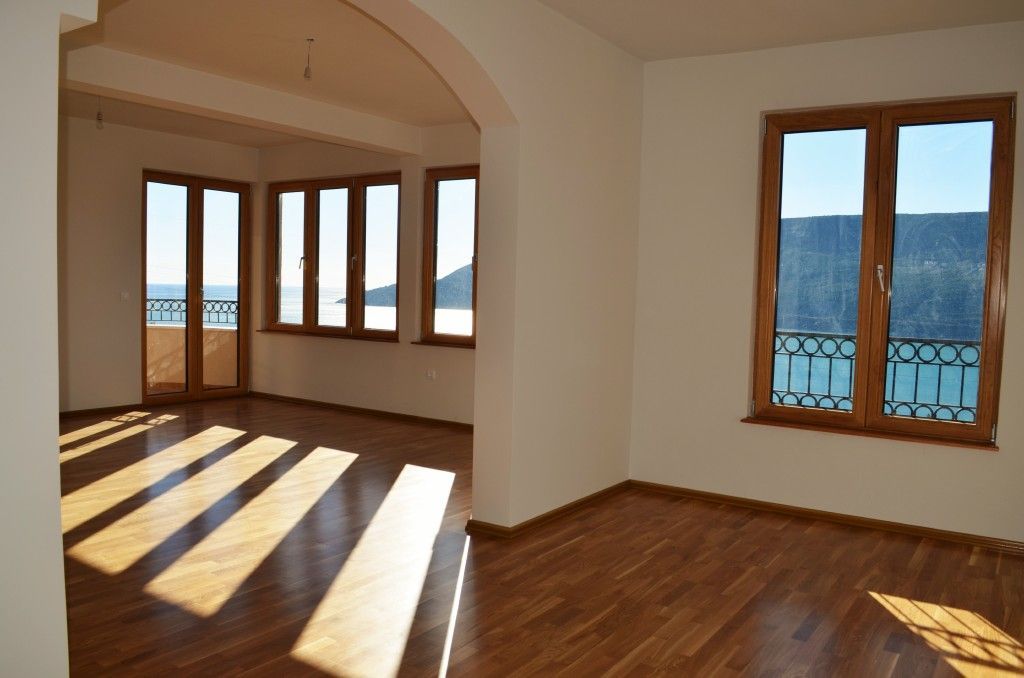 Piso en Herceg-Novi, Montenegro, 105 m² - imagen 8