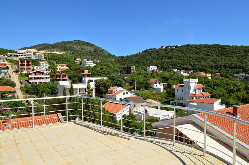 Haus in Utjeha, Montenegro, 192 m² - Foto 5