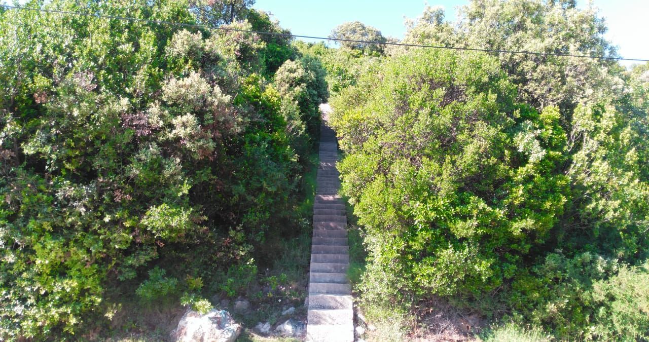 Land in Utjeha, Montenegro, 210 m² - picture 12