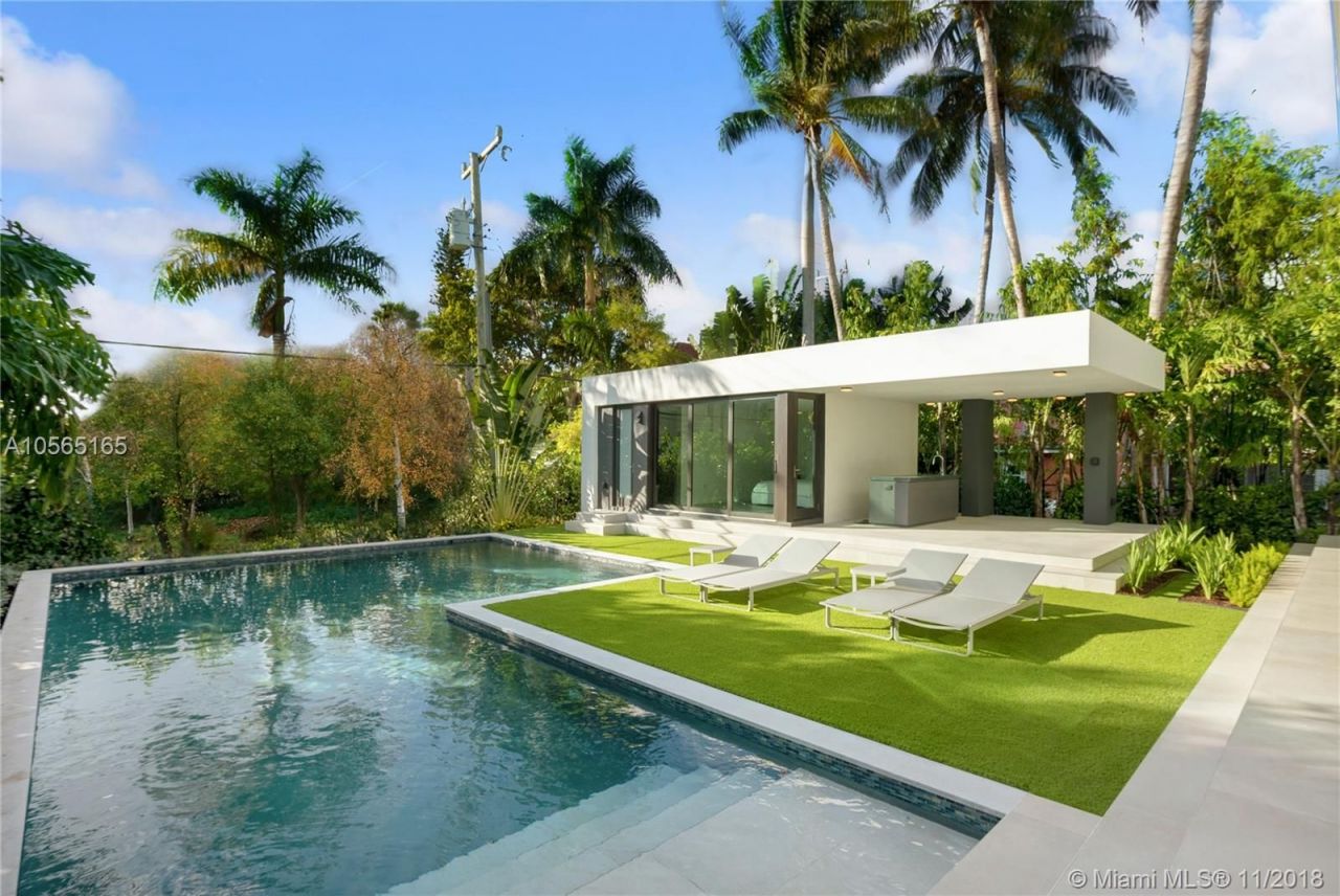 Villa in Miami, USA, 500 m² - picture 2