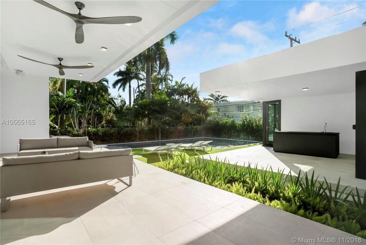 Villa in Miami, USA, 500 m² - picture 5