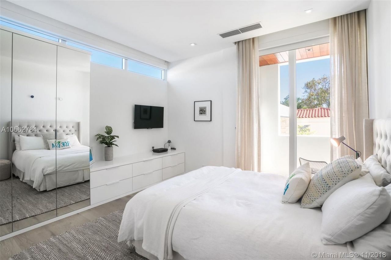 Villa in Miami, USA, 360 m² - Foto 9