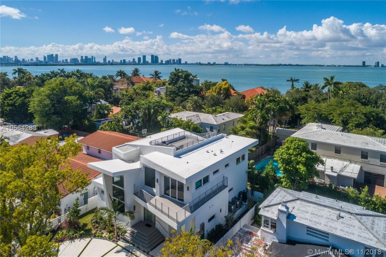 Villa en Miami, Estados Unidos, 320 m² - imagen 4